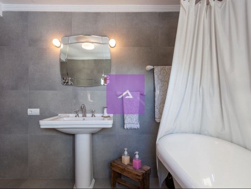 4 makuuhuone Huvila myytävänä paikassa Alzira mukana uima-altaan - 490 000 € (Ref: 9412503)