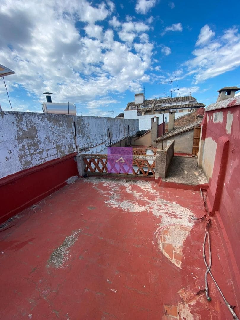 Townhouse for sale in L'Alcudia - € 147,000 (Ref: 9412506)