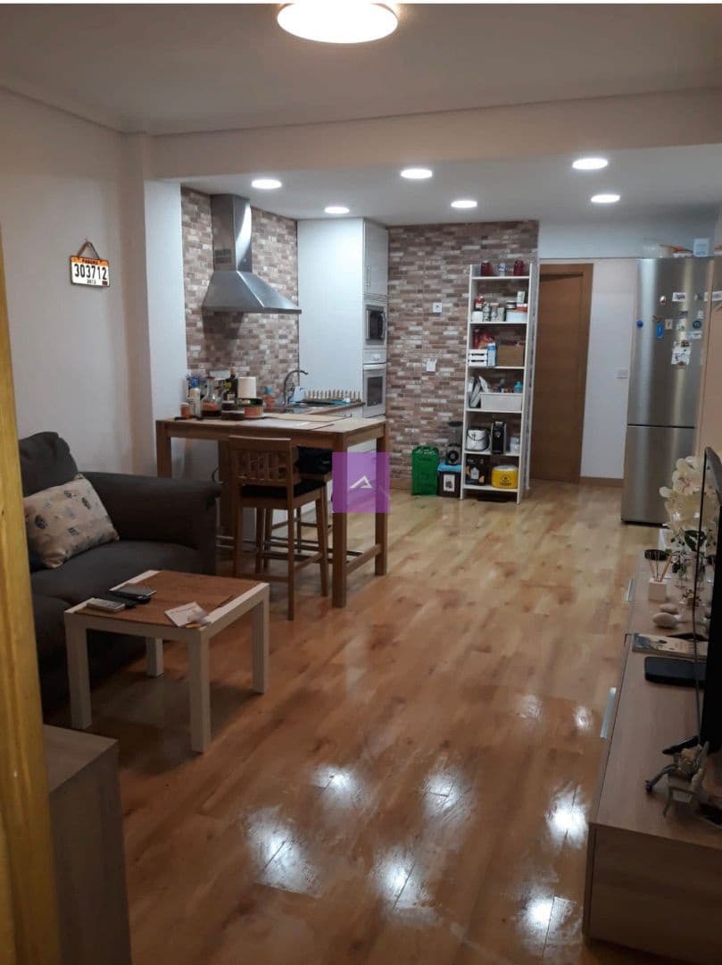 3 makuuhuone Asunto myytävänä paikassa Catarroja - 160 000 € (Ref: 9412516)