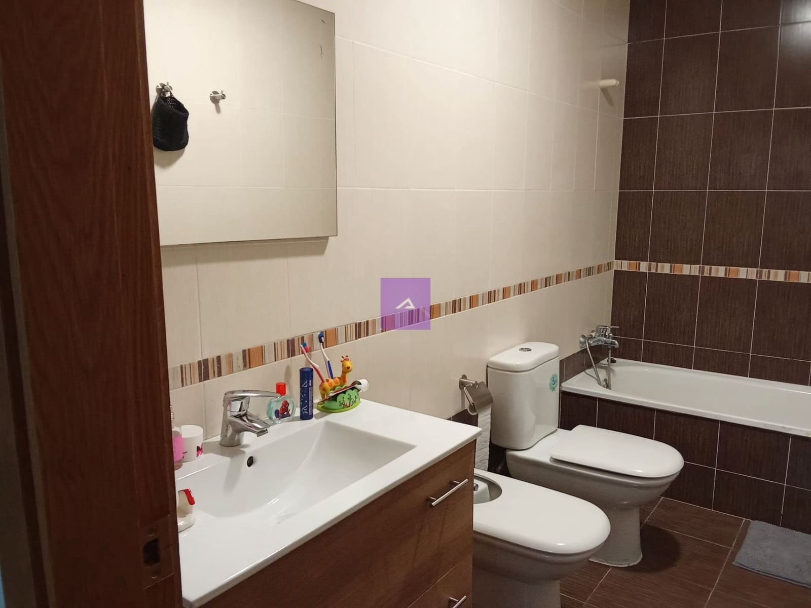 3 bedroom Townhouse for sale in Alginet with garage - € 270,000 (Ref: 9412517)