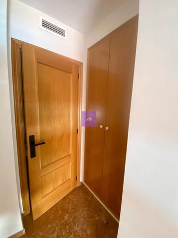 3 sovrum Lägenhet till salu i Alzira med garage - 174 000 € (Ref: 9412518)