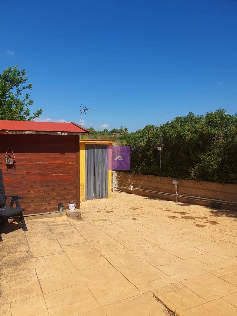 Finca/Landehus til salg i Torrent - € 125.000 (Ref: 9412525)