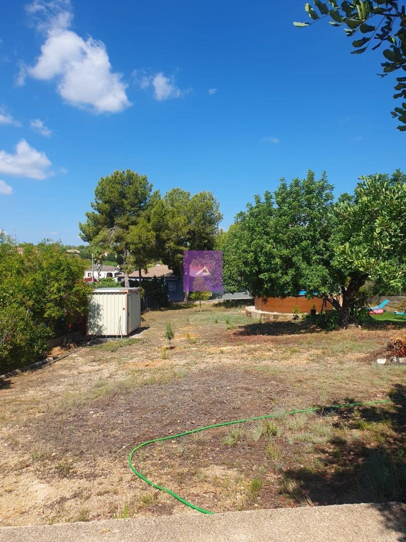 Finca/Landehus til salg i Torrent - € 125.000 (Ref: 9412525)