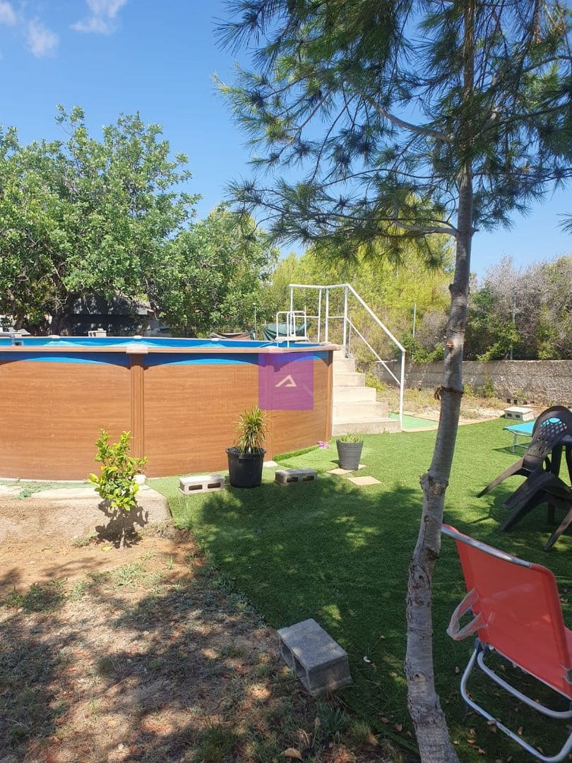 Finca/Landehus til salg i Torrent - € 125.000 (Ref: 9412525)