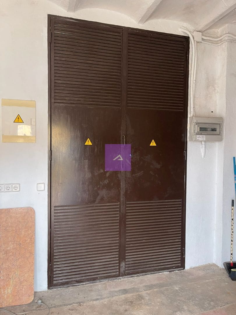 Finca/Casa Rural de 4 habitaciones en Alzira en venta con garaje - 125.000 € (Ref: 9412527)