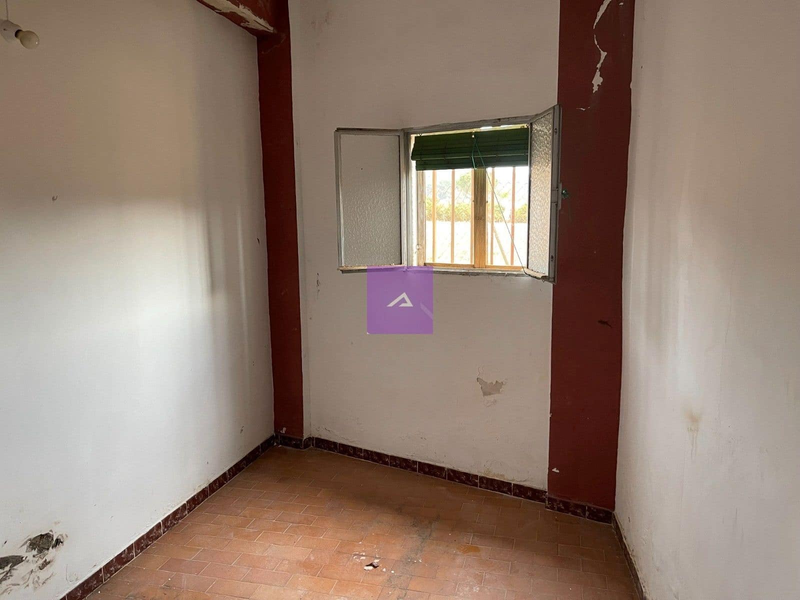 Finca/Casa Rural de 4 habitaciones en Alzira en venta con garaje - 125.000 € (Ref: 9412527)