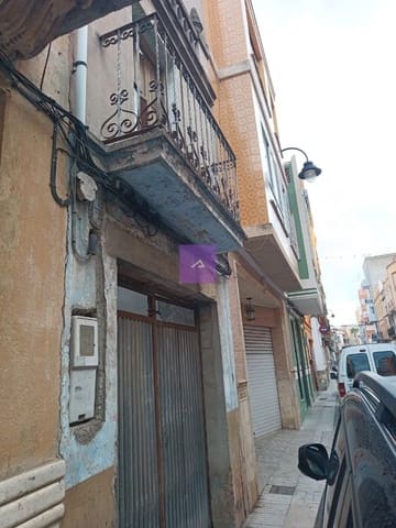 Omakotitalo myytävänä paikassa Alzira - 30 000 € (Ref: 9412528)