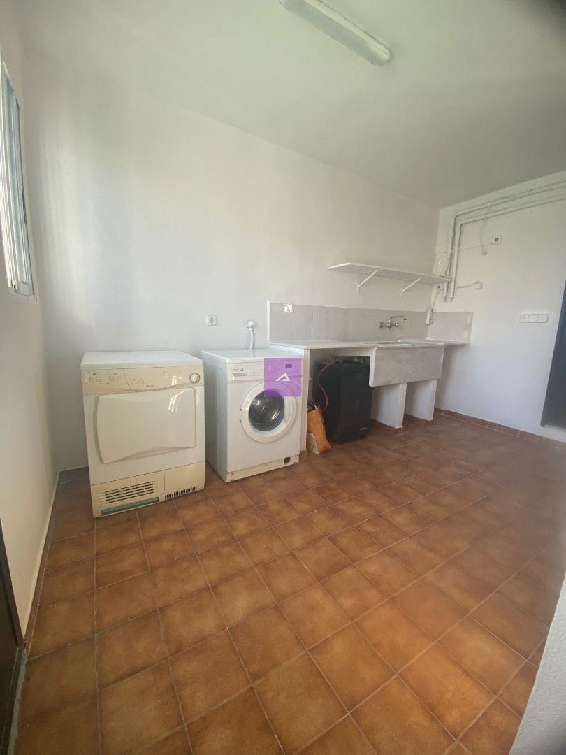 3 camera da letto Casa in vendita in Sedavi con garage - 340.000 € (Rif: 9432874)