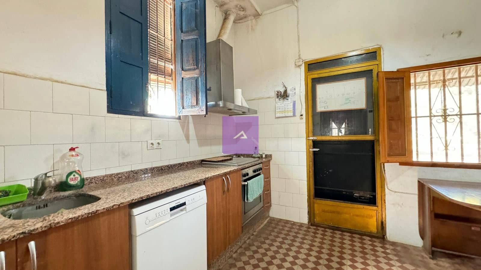 Finca/Casa Rural de 3 habitaciones en Alzira en venta con piscina - 140.000 € (Ref: 9473650)