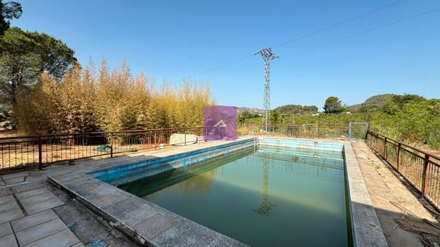Finca/Casa Rural de 3 habitaciones en Alzira en venta con piscina - 140.000 € (Ref: 9473650)