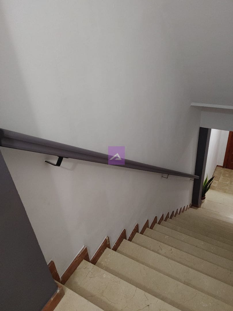 5 makuuhuone Asunto myytävänä paikassa L'Alcudia - 150 000 € (Ref: 9481626)