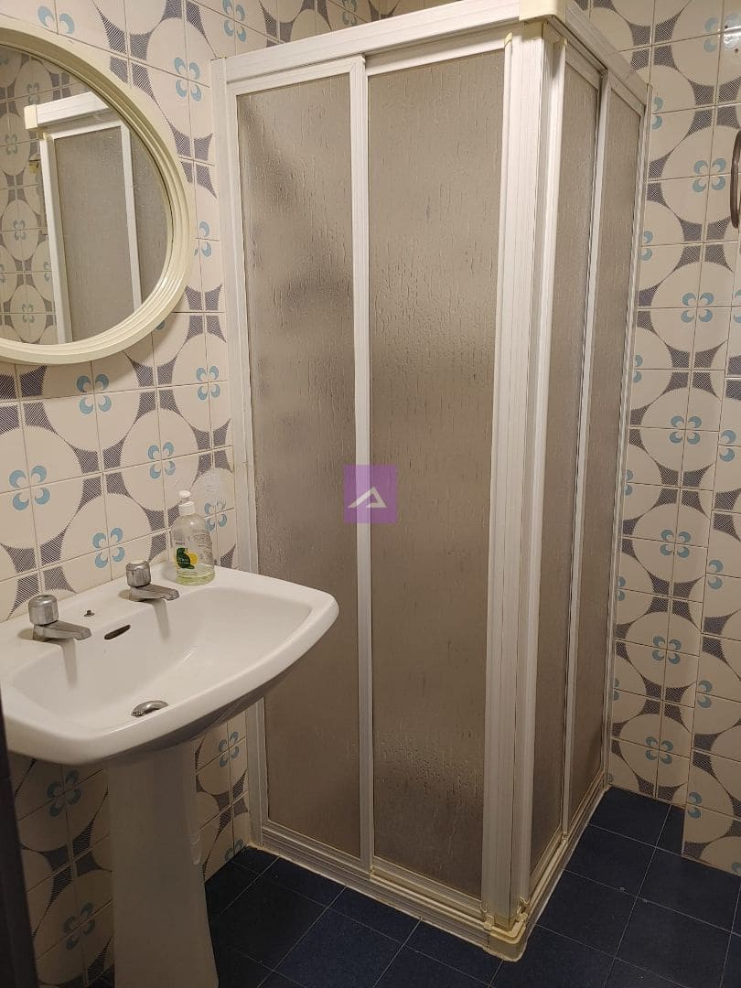 5 makuuhuone Asunto myytävänä paikassa L'Alcudia - 150 000 € (Ref: 9481626)