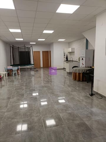 5 soverom Leilighet til salgs i L'Alcúdia - € 245 000 (Ref: 9481626)