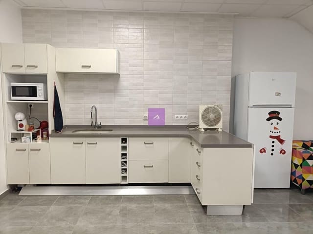 5 soverom Leilighet til salgs i L'Alcúdia - € 245 000 (Ref: 9481626)