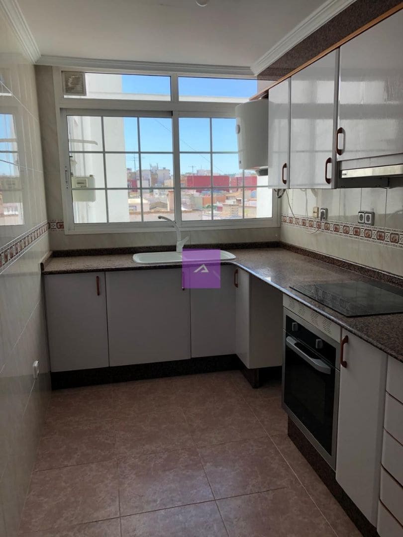 3 bedroom Flat for sale in Torrent - € 180,000 (Ref: 9491914)