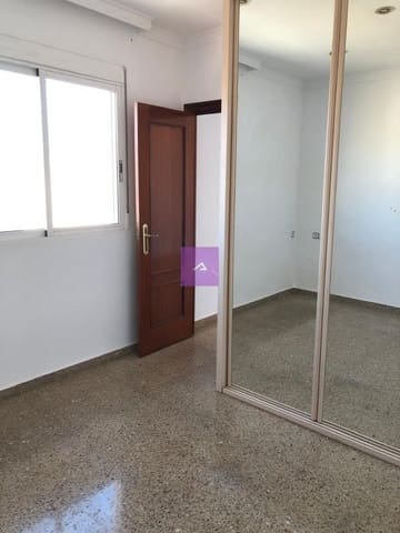 Piso de 3 habitaciones en Torrent en venta - 180.000 € (Ref: 9491914)
