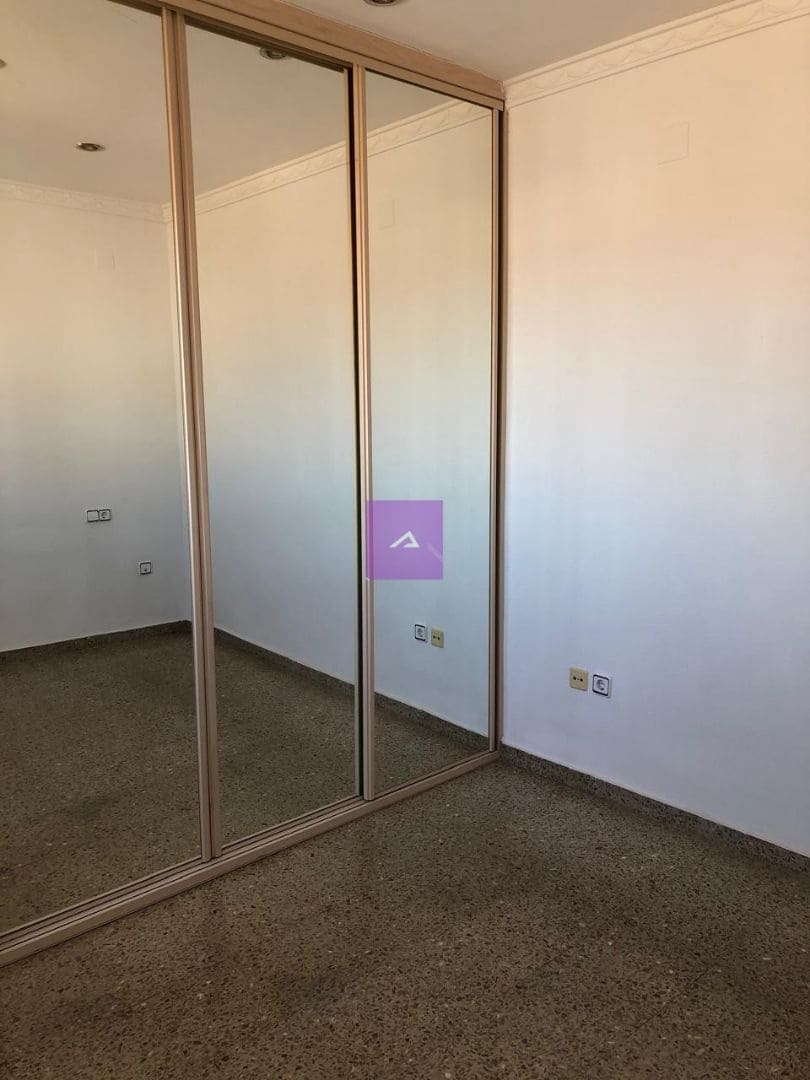 3 bedroom Flat for sale in Torrent - € 180,000 (Ref: 9491914)