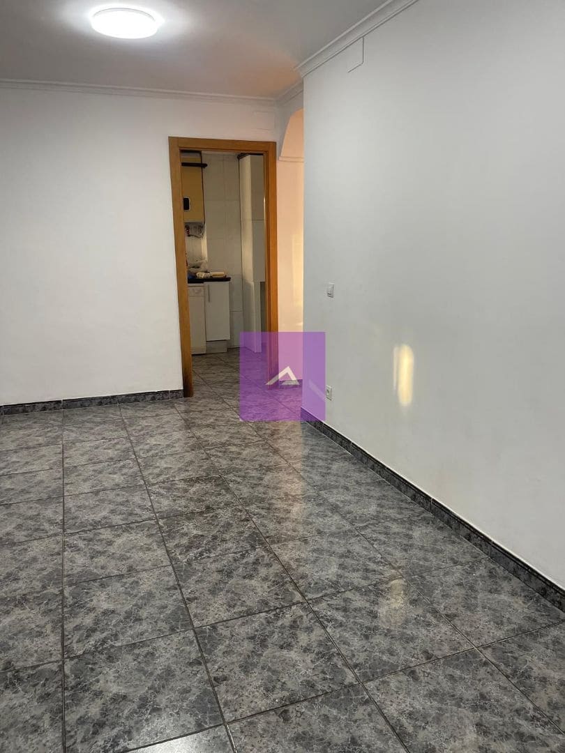 4 bedroom Villa for rent in Picassent with pool garage - € 2,000 (Ref: 9500404)