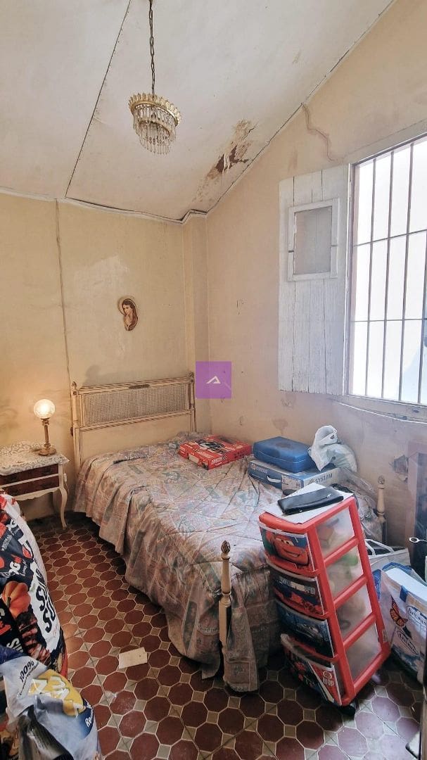 4 bedroom Townhouse for sale in Massanassa - € 195,000 (Ref: 9500635)