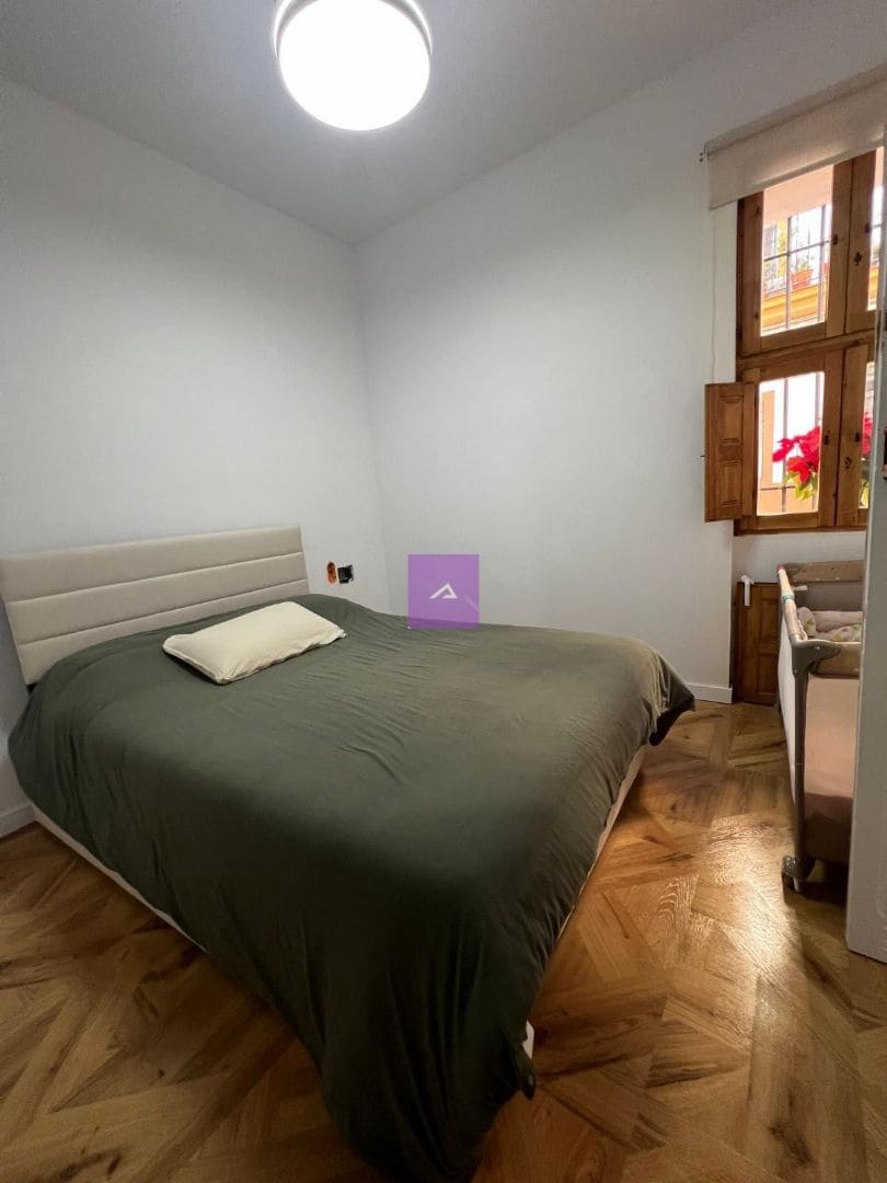 5 bedroom Townhouse for sale in Llombai - € 185,000 (Ref: 9500636)