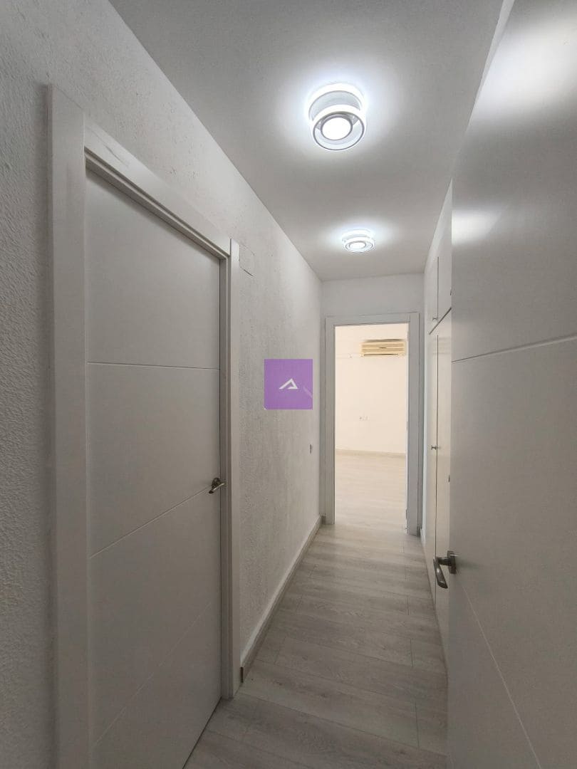 3 bedroom Flat for sale in Alginet with garage - € 172,000 (Ref: 9502950)