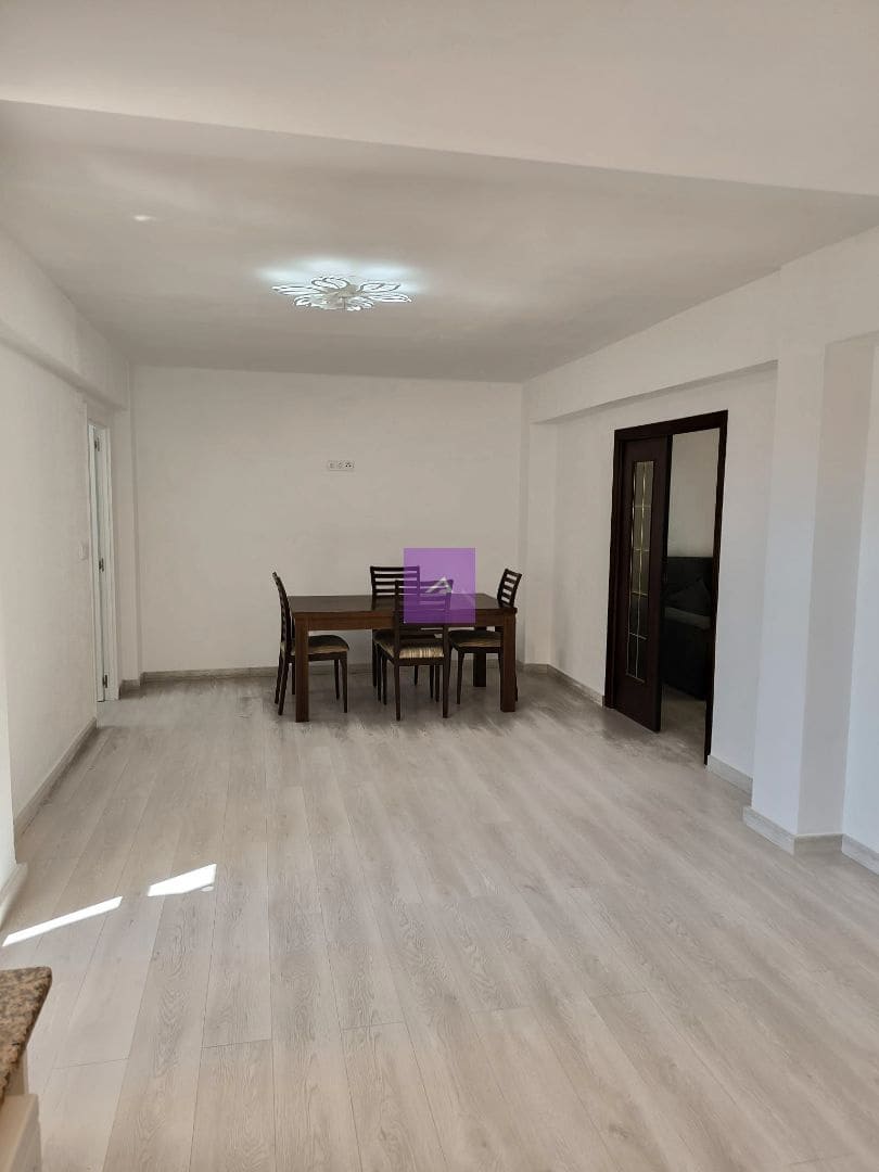 3 bedroom Flat for sale in Alginet with garage - € 172,000 (Ref: 9502950)