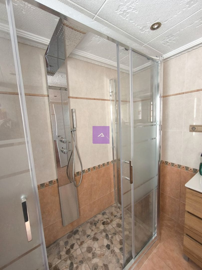 3 bedroom Flat for sale in Alginet with garage - € 172,000 (Ref: 9502950)