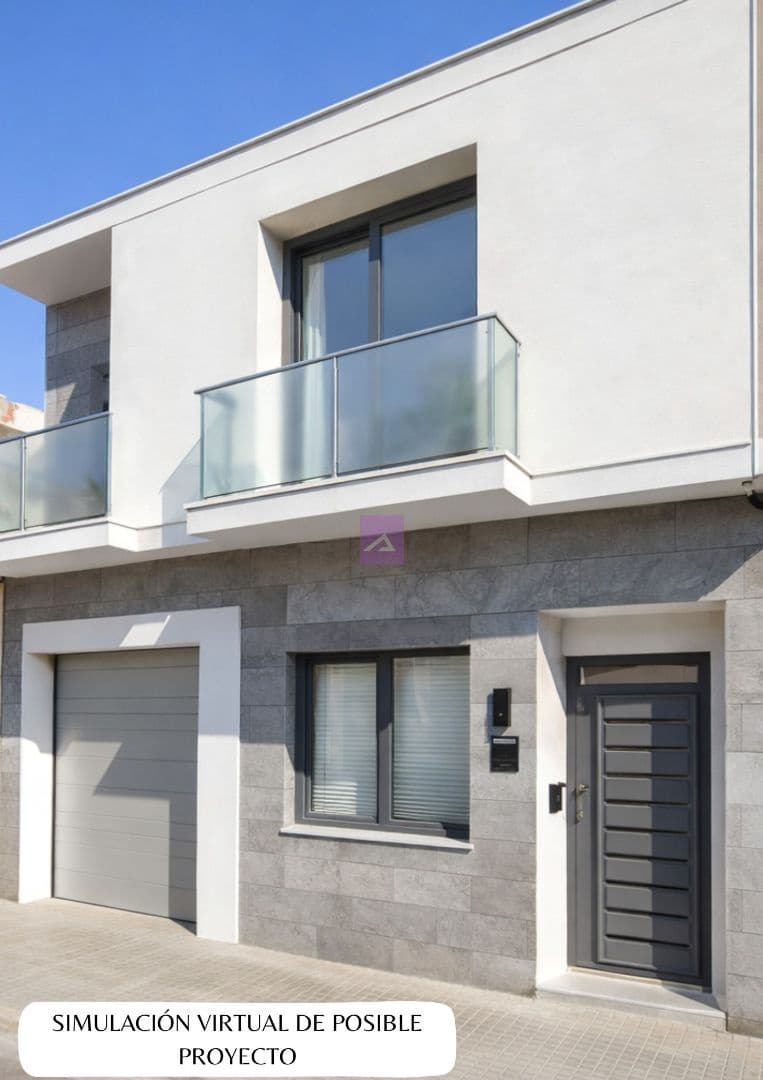 3 bedroom Townhouse for sale in L'Alcudia - € 120,000 (Ref: 9503138)