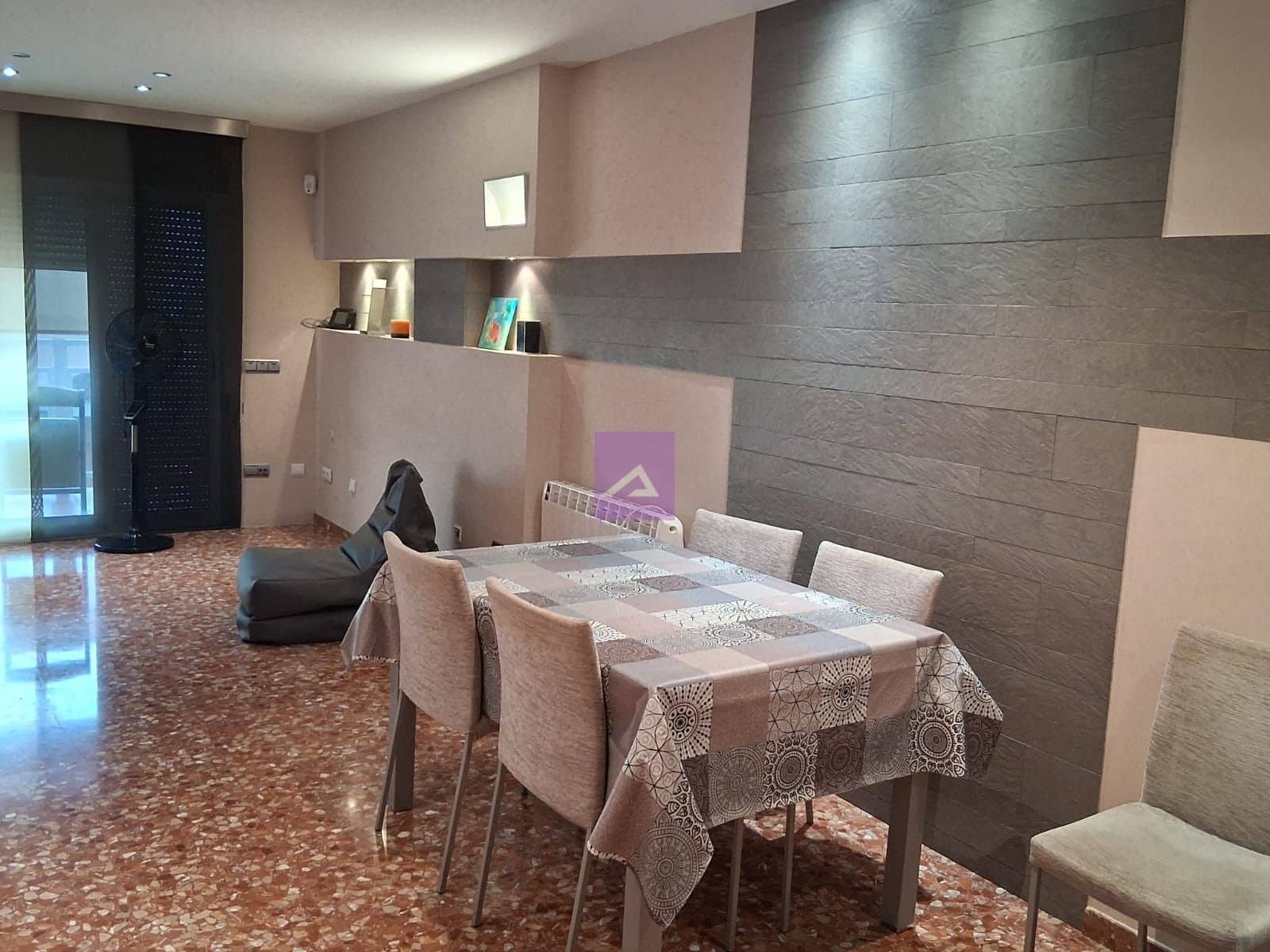 4 Zimmer Wohnung zu verkaufen in Carcaixent - 135.000 € (Ref: 9503684)