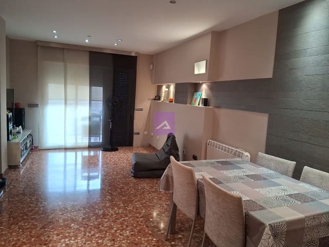 4 Zimmer Wohnung zu verkaufen in Carcaixent - 135.000 € (Ref: 9503684)