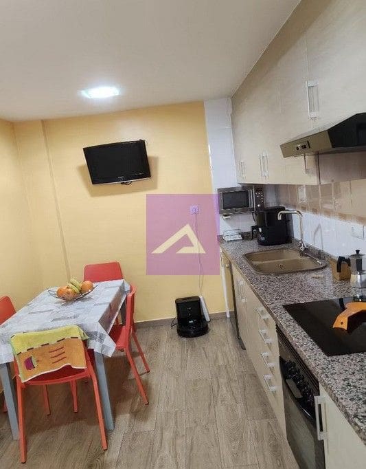 Casa de 4 habitaciones en Alberic en venta con garaje - 172.500 € (Ref: 9506651)