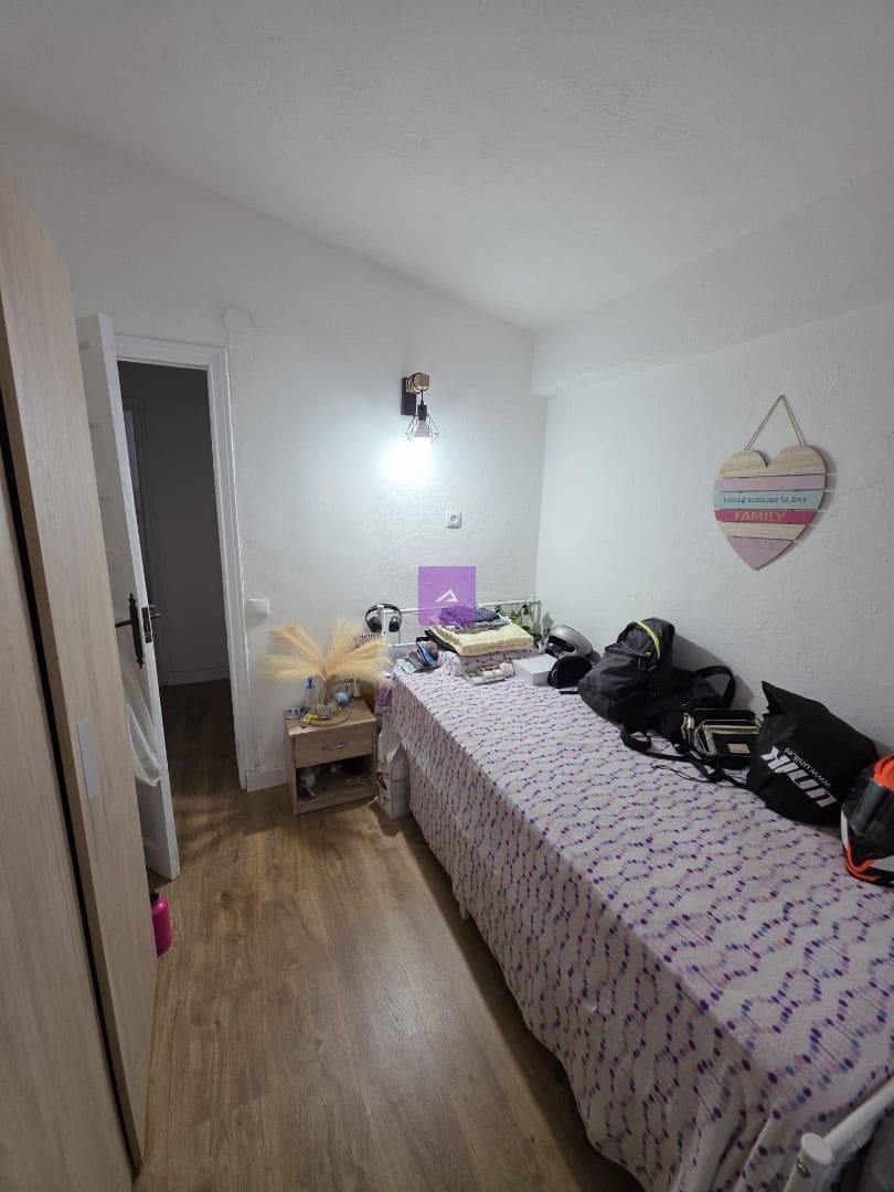 Chalet de 3 habitaciones en Godelleta en venta con piscina garaje - 215.000 € (Ref: 9510260)