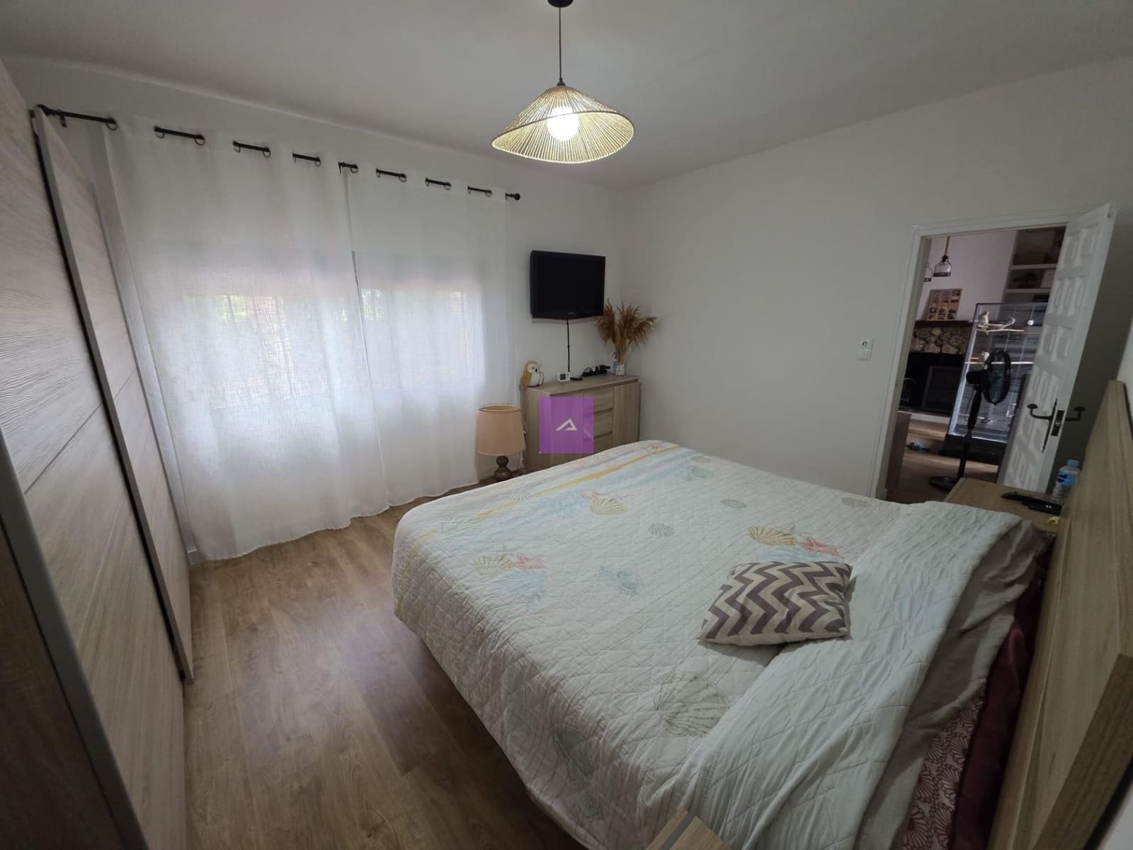 Chalet de 3 habitaciones en Godelleta en venta con piscina garaje - 215.000 € (Ref: 9510260)
