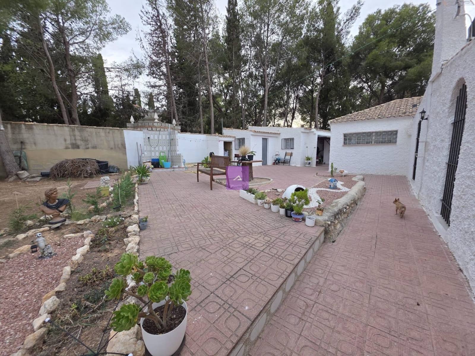 Chalet de 3 habitaciones en Godelleta en venta con piscina garaje - 215.000 € (Ref: 9510260)