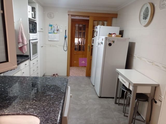 Piso de 3 habitaciones en Sueca en venta - 180.000 € (Ref: 9524936)