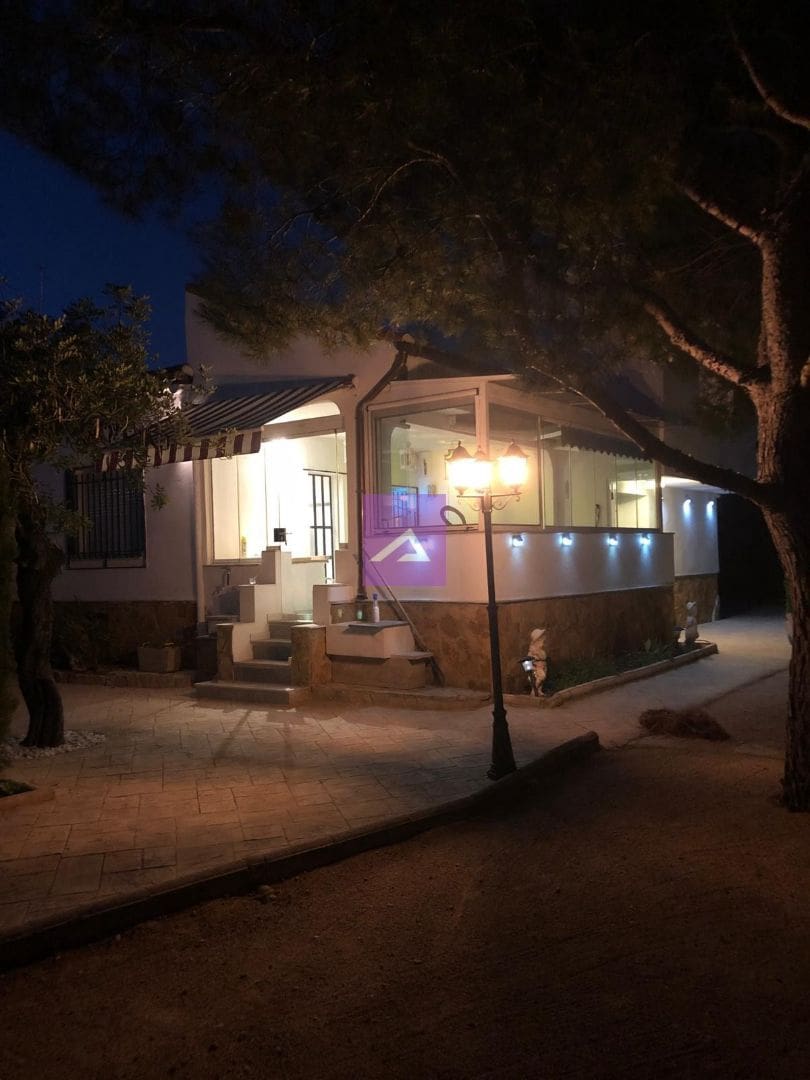 3 quarto Quinta/Casa Rural para venda em Montroy com piscina garagem - 239 000 € (Ref: 9532513)