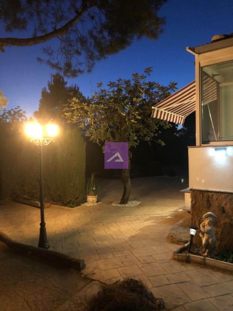 3 quarto Quinta/Casa Rural para venda em Montroy com piscina garagem - 239 000 € (Ref: 9532513)