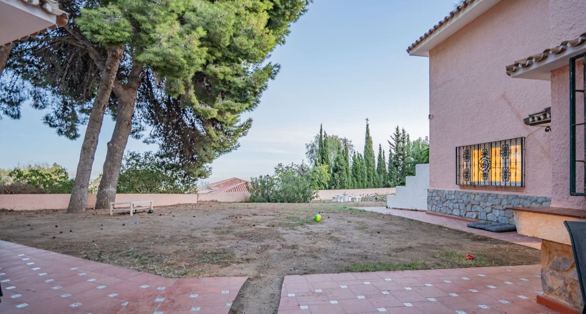 6 chambre Villa/Maison à vendre à Benalmadena avec piscine garage - 1 490 000 € (Ref: 7991326)