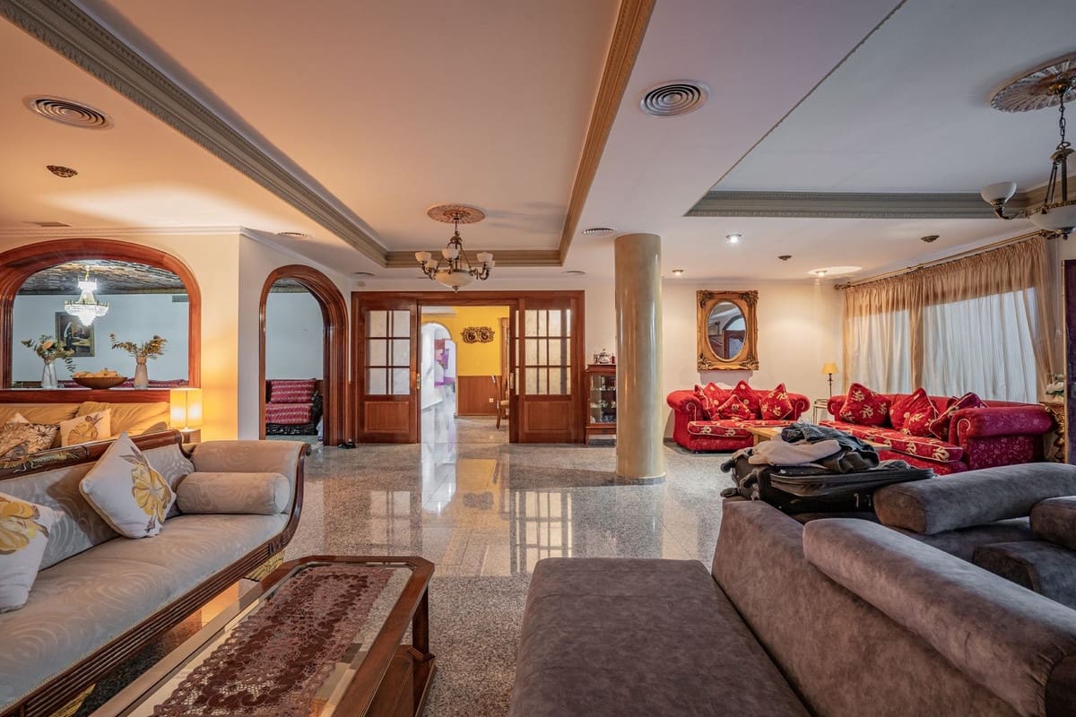 6 chambre Villa/Maison à vendre à Benalmadena avec piscine garage - 1 490 000 € (Ref: 7991326)