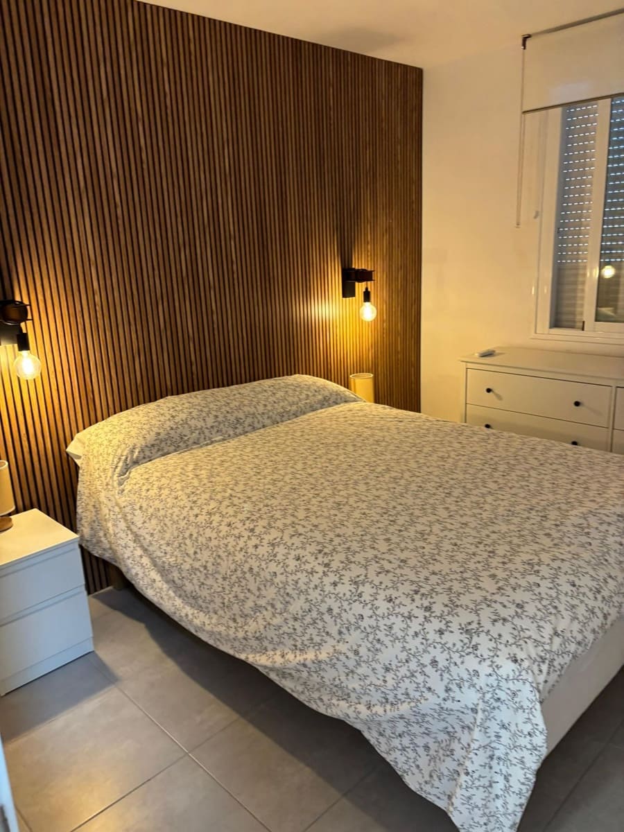 1 bedroom Apartment for sale in Fuengirola with pool - € 285,000 (Ref: 8936283)