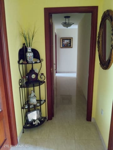 Apartamento de 3 habitaciones en Fuengirola en venta con piscina garaje - 599.000 € (Ref: 9190346)