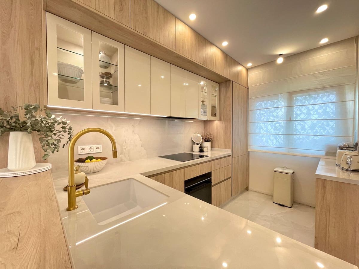 2 quarto Casa em Banda para venda em Fuengirola - 575 000 € (Ref: 9288432)