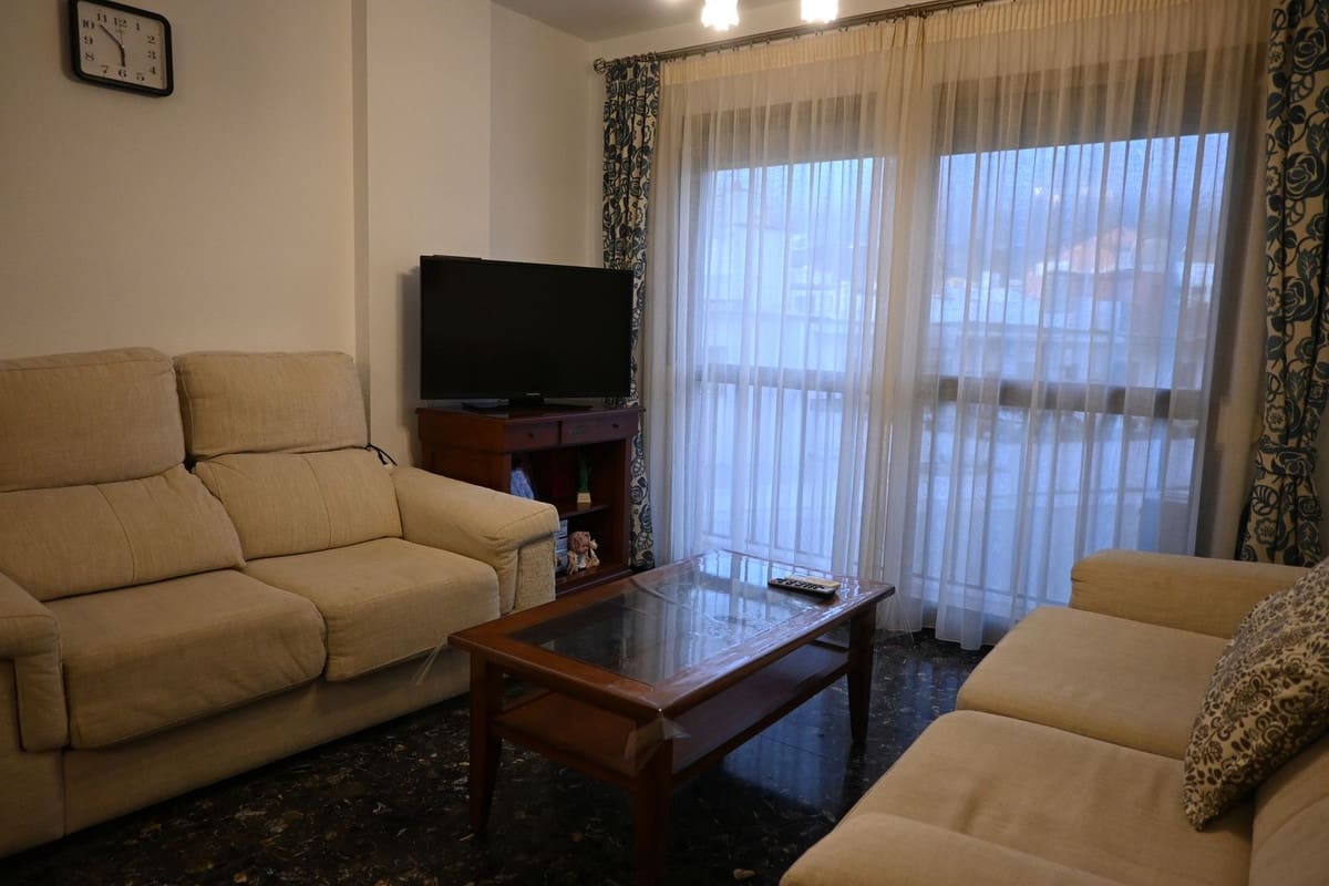 4 sovrum Lägenhet till salu i Fuengirola - 345 000 € (Ref: 9436256)