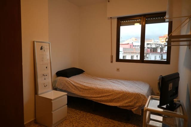 4 sovrum Lägenhet till salu i Fuengirola - 345 000 € (Ref: 9436256)