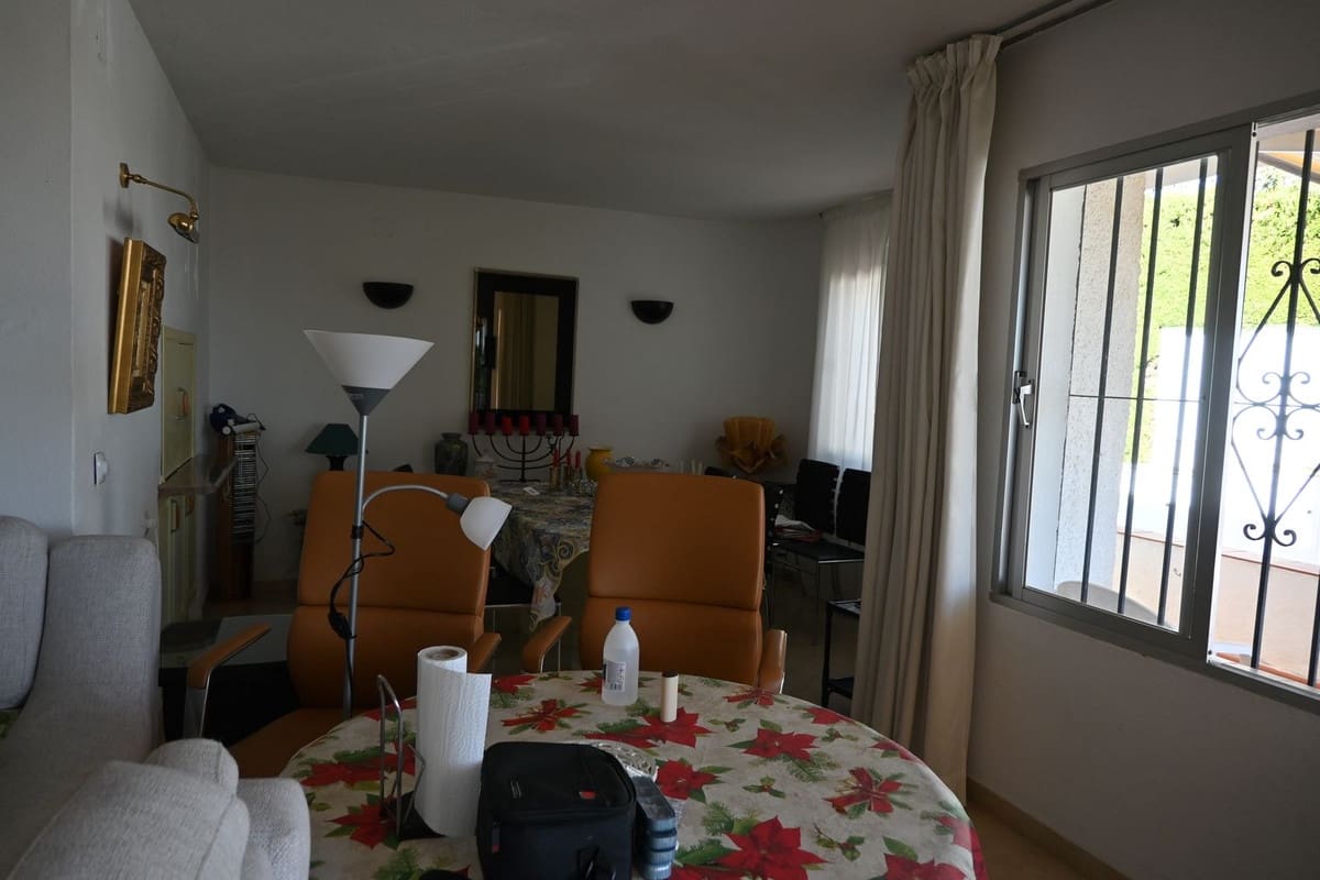 4 bedroom Villa for sale in Mijas with pool garage - € 659,000 (Ref: 9444779)