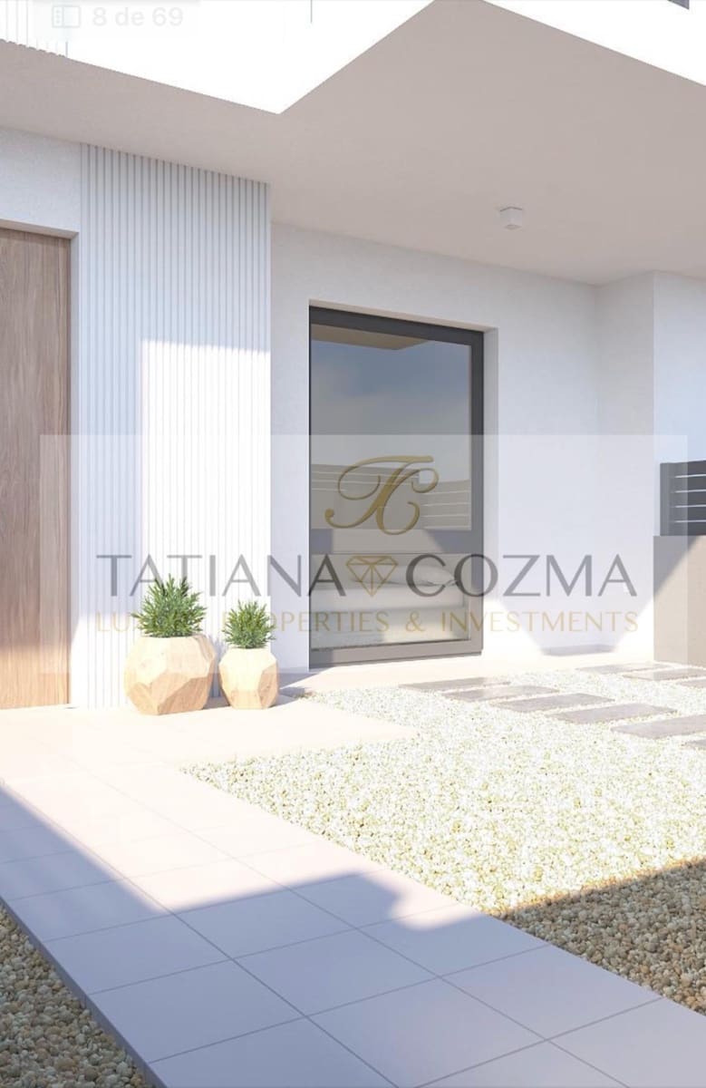 4 soveværelse Rækkehus til salg i Rafelbunyol med garage - € 385.000 (Ref: 9484055)