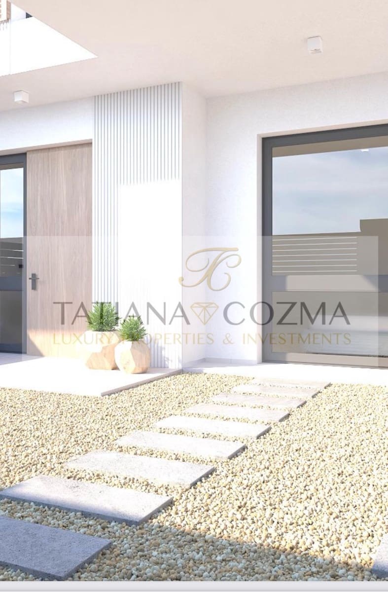 4 soveværelse Rækkehus til salg i Rafelbunyol med garage - € 385.000 (Ref: 9484055)