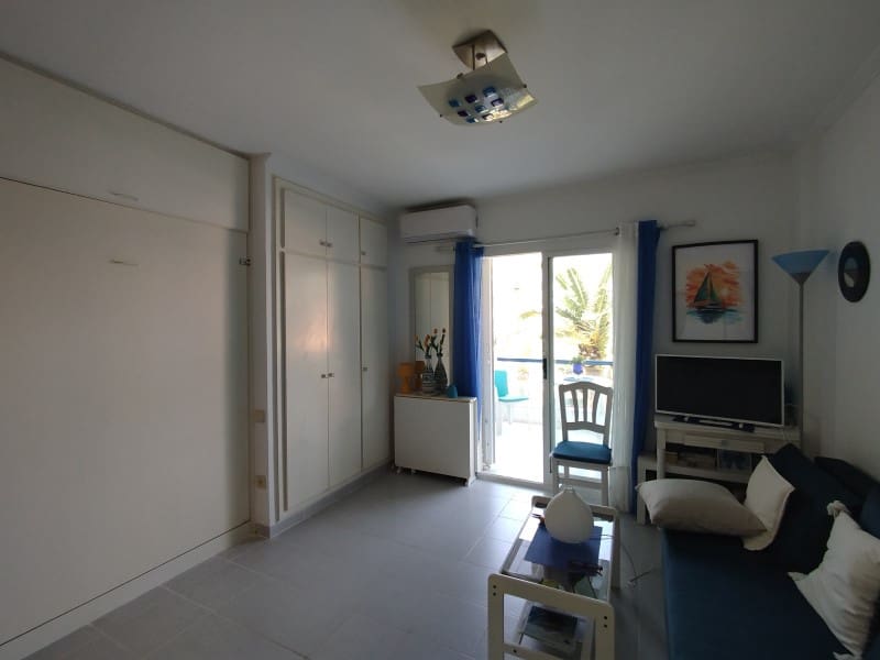 Estúdio para venda em Denia com piscina garagem - 175 000 € (Ref: 10042726)