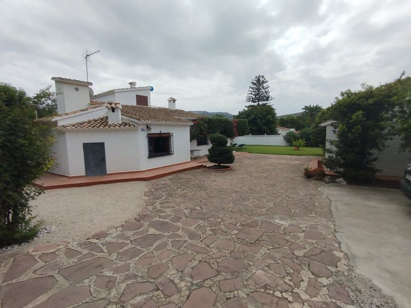 4 soverom Villa til salgs i Denia med svømmebasseng garasje - € 620 000 (Ref: 10048955)