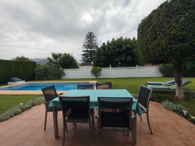 4 quarto Moradia para venda em La Xara - La Sella, Dénia com piscina garagem - 620 000 € (Ref: 10048955)